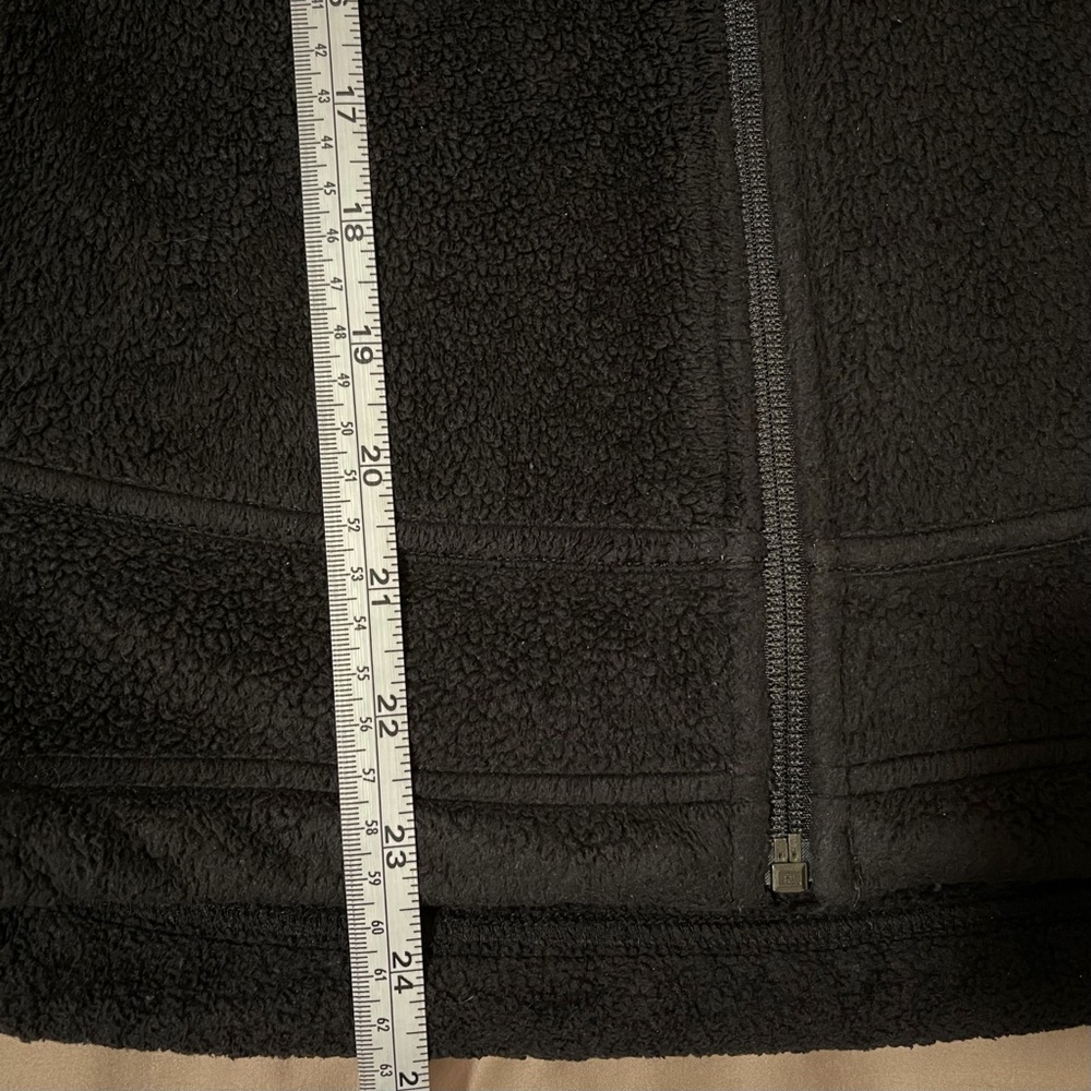 EUC Mountain Hardwear Soft Fleece Zip Jacket Sz S - Picture 14 of 15